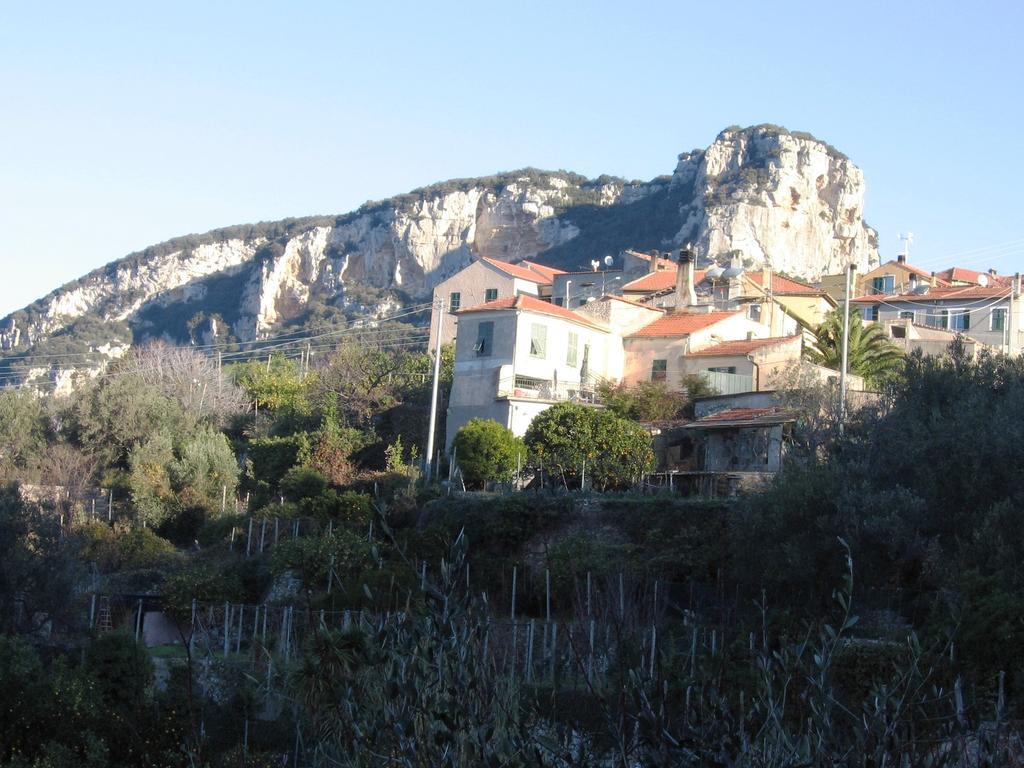 Agriturismo Barilaro 菲纳莱利古雷 外观 照片