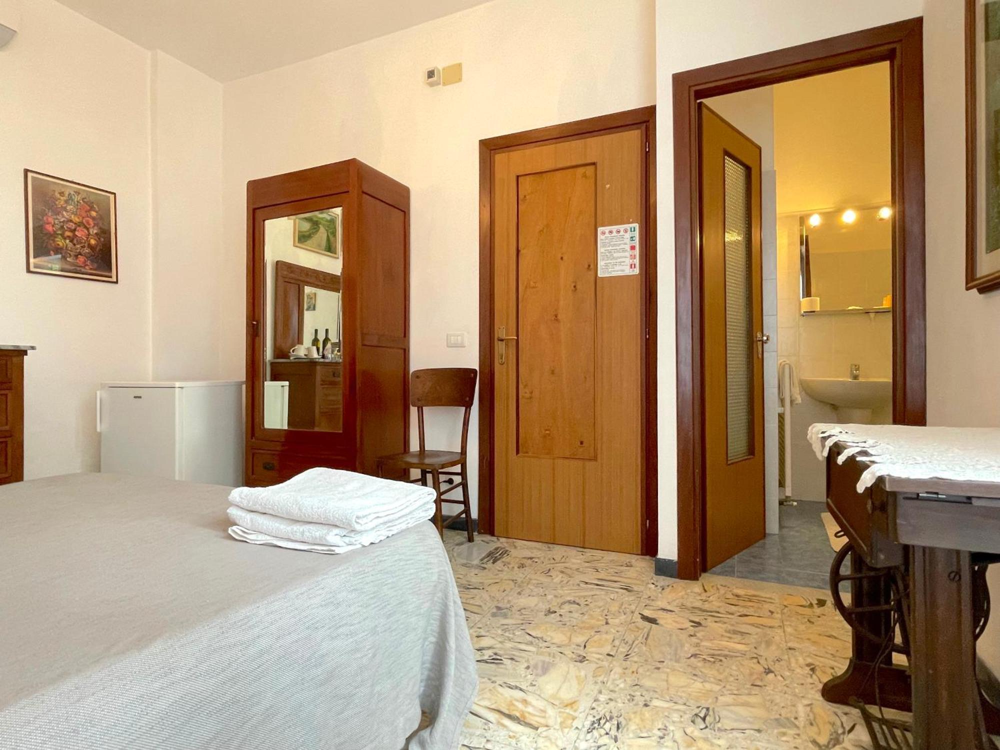 Agriturismo Barilaro 菲纳莱利古雷 外观 照片